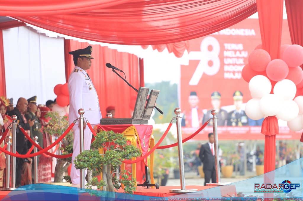 Di Lapangan Komplek Pemko Pekanbaru Berlangsung Khidmat